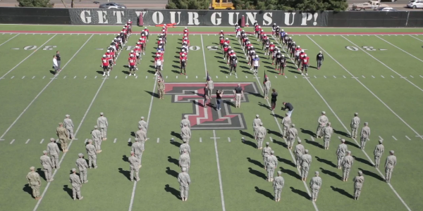 Kliff Kingsbury and Texas Tech Football Participates in #2442pushups for #22KILL Challenge
