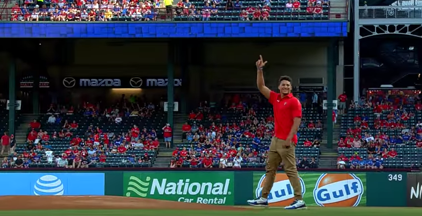 VIDEO: Behind the Scenes with Patrick Mahomes at Rangers Game