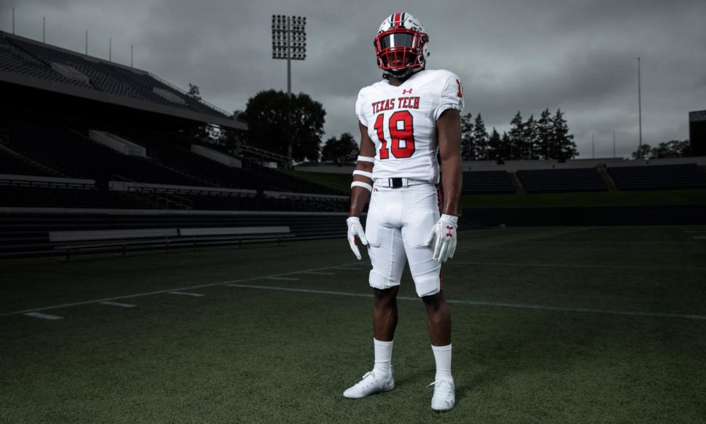 Texas Tech to Wear Throwback (and Better) Uniforms Against TCU